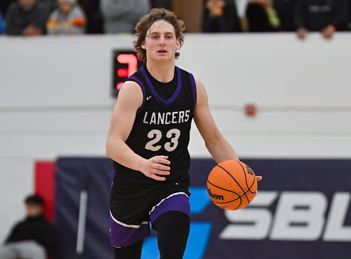 Carlsbad vs Faith Family Academy Torrey Pines Holiday Classic December 30, 2023 Photo-Justin Fine18